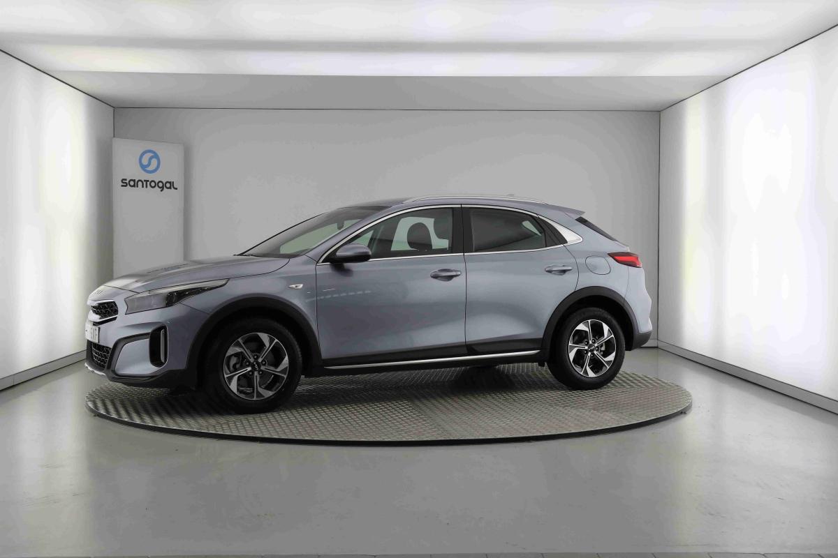 kia-xceed-2025-gasolina-998cc