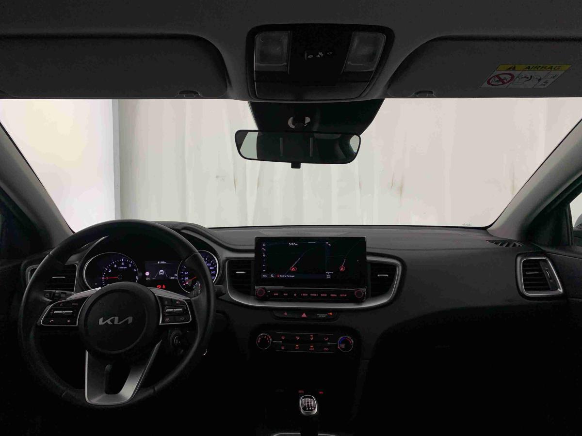 kia-xceed-2025-gasolina-998cc