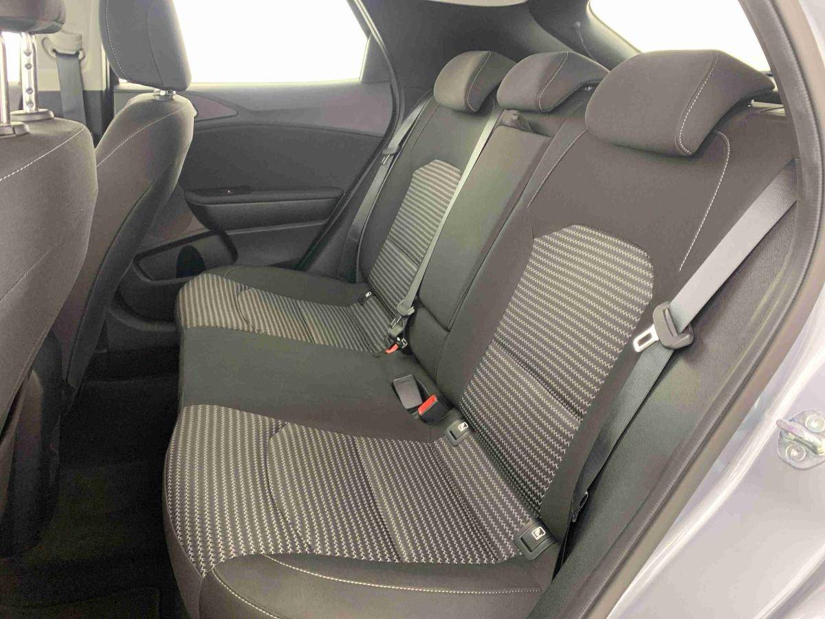 kia-xceed-2025-gasolina-998cc