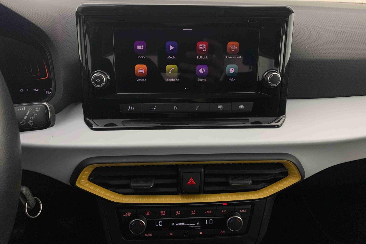 seat-arona-2025-gasolina-999cc