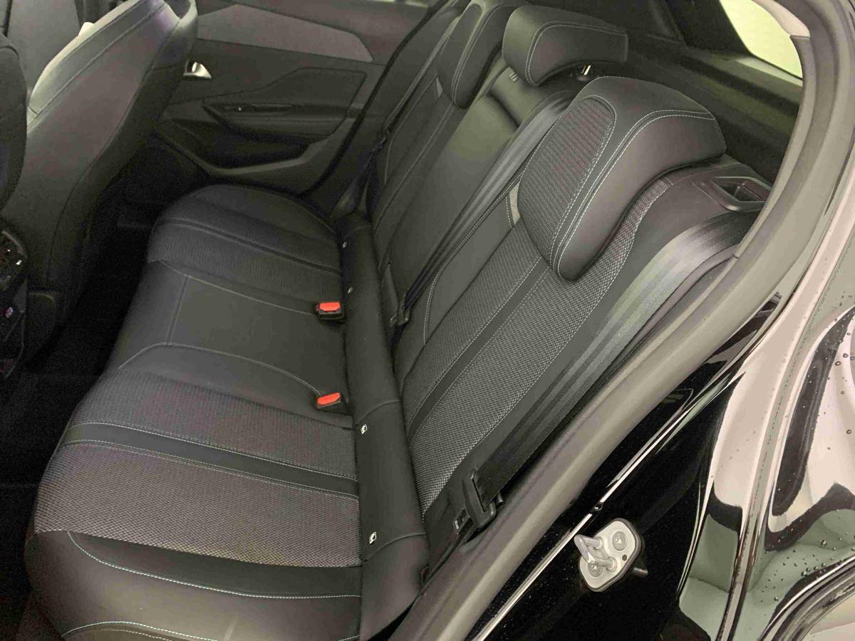 peugeot-308-2022-hibrido-1598cc