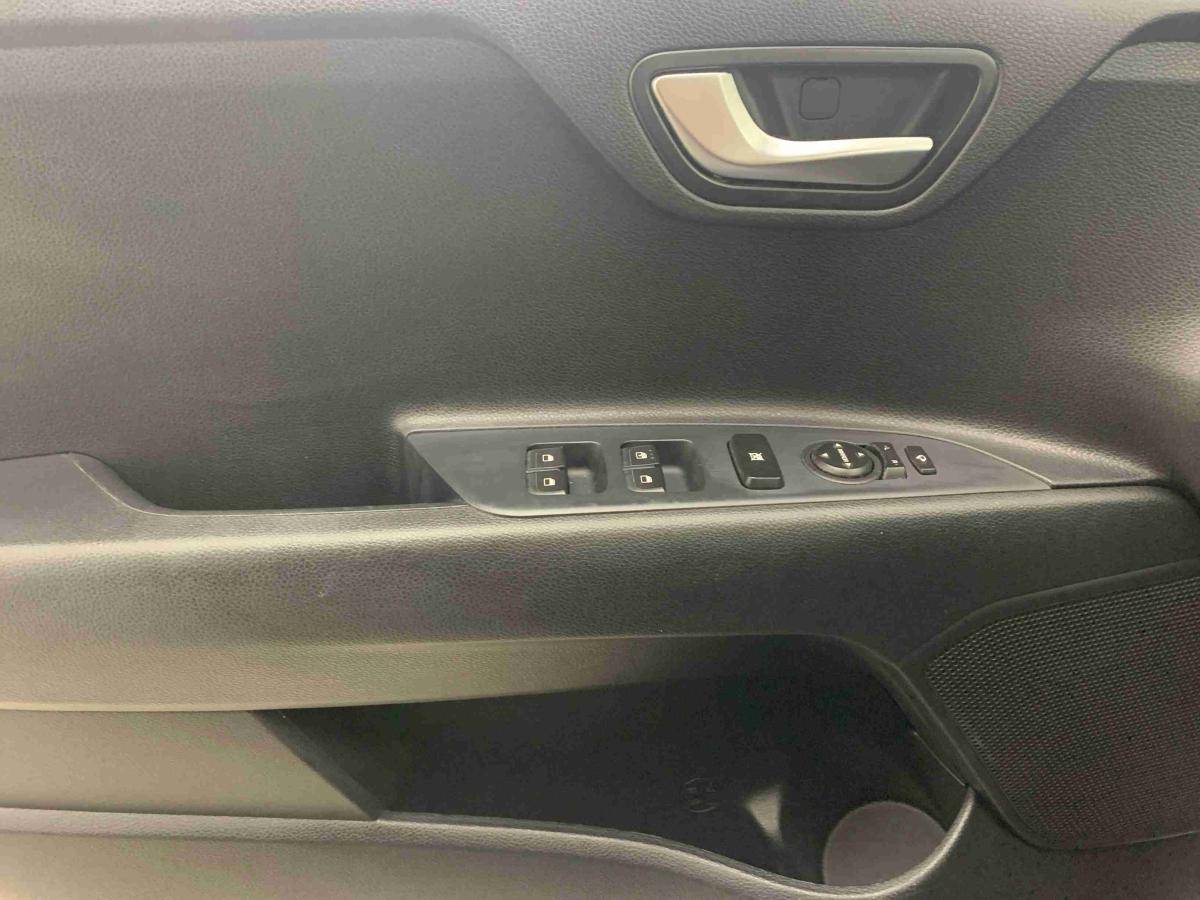 kia-stonic-2025-gasolina-998cc