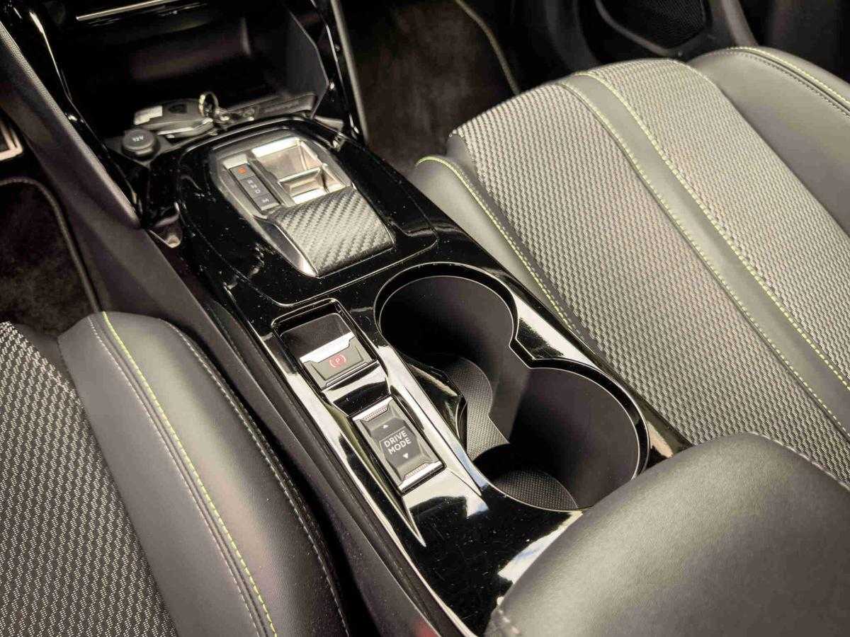 peugeot-2008-2025-gasolina-1199cc