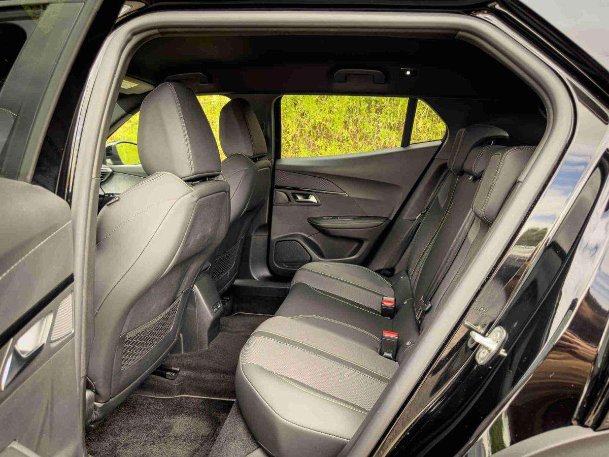 peugeot-2008-2025-gasolina-1199cc