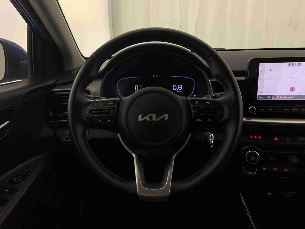 kia-stonic-2025-gasolina-998cc