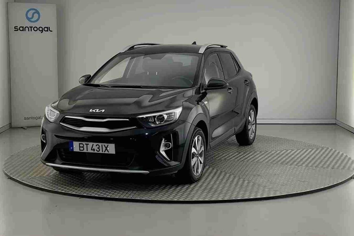 kia-stonic-2025-gasolina-1197cc