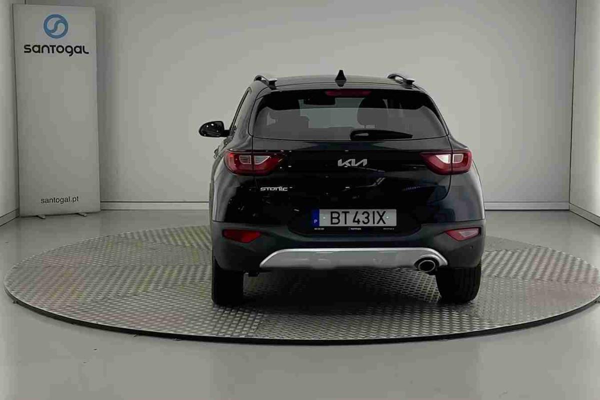 kia-stonic-2025-gasolina-1197cc