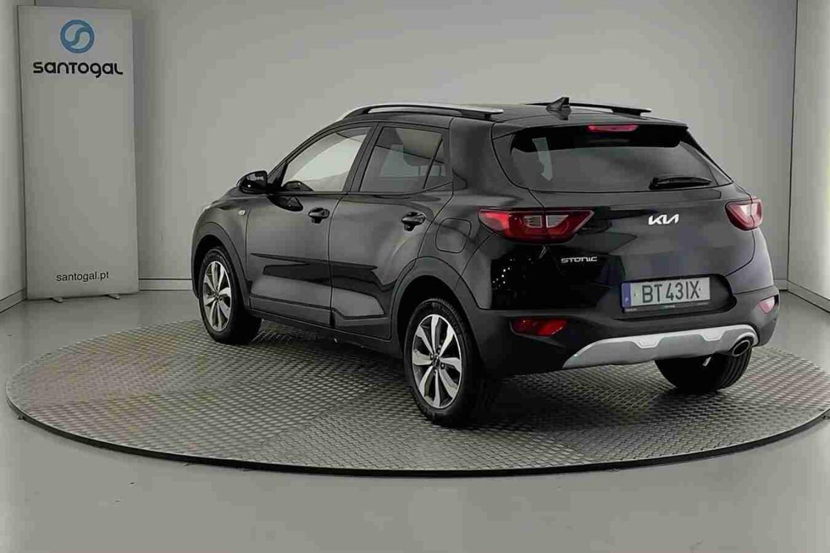 kia-stonic-2025-gasolina-1197cc