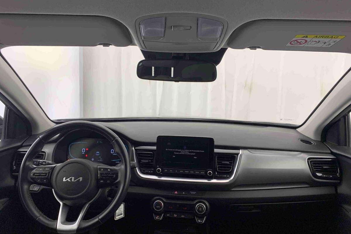 kia-stonic-2025-gasolina-1197cc