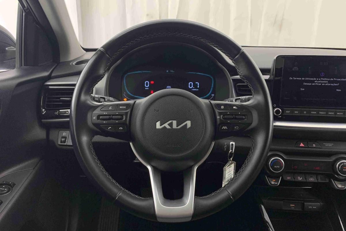 kia-stonic-2025-gasolina-1197cc