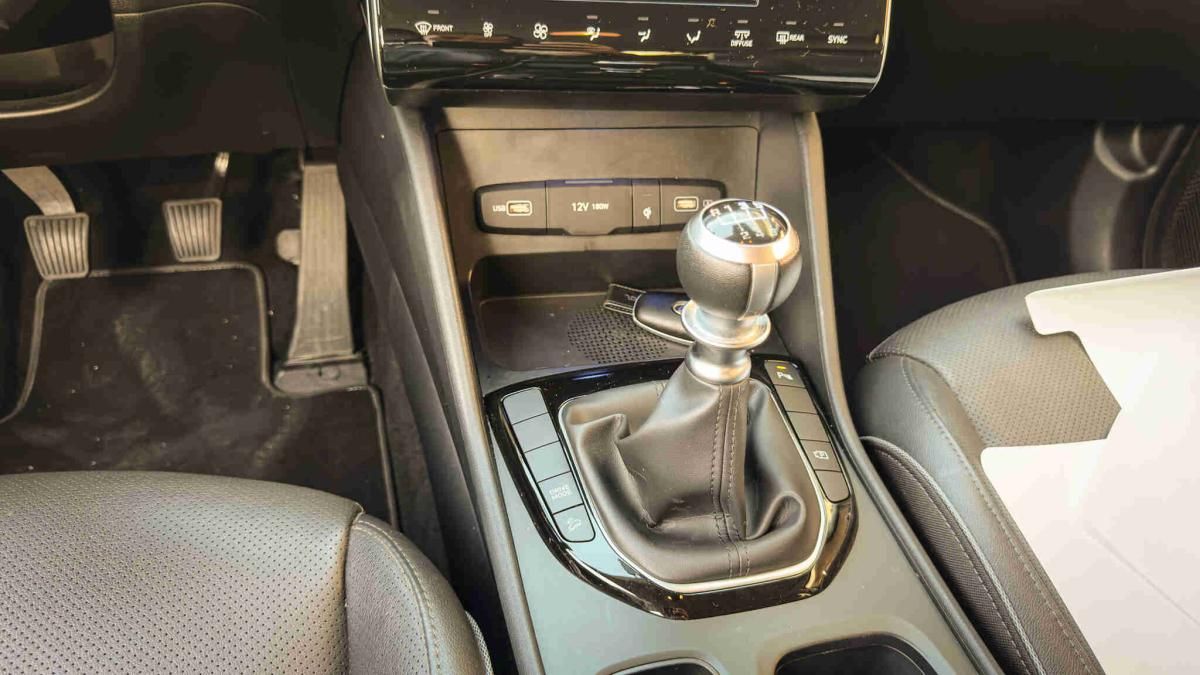 hyundai-tucson-2023-diesel-1598cc