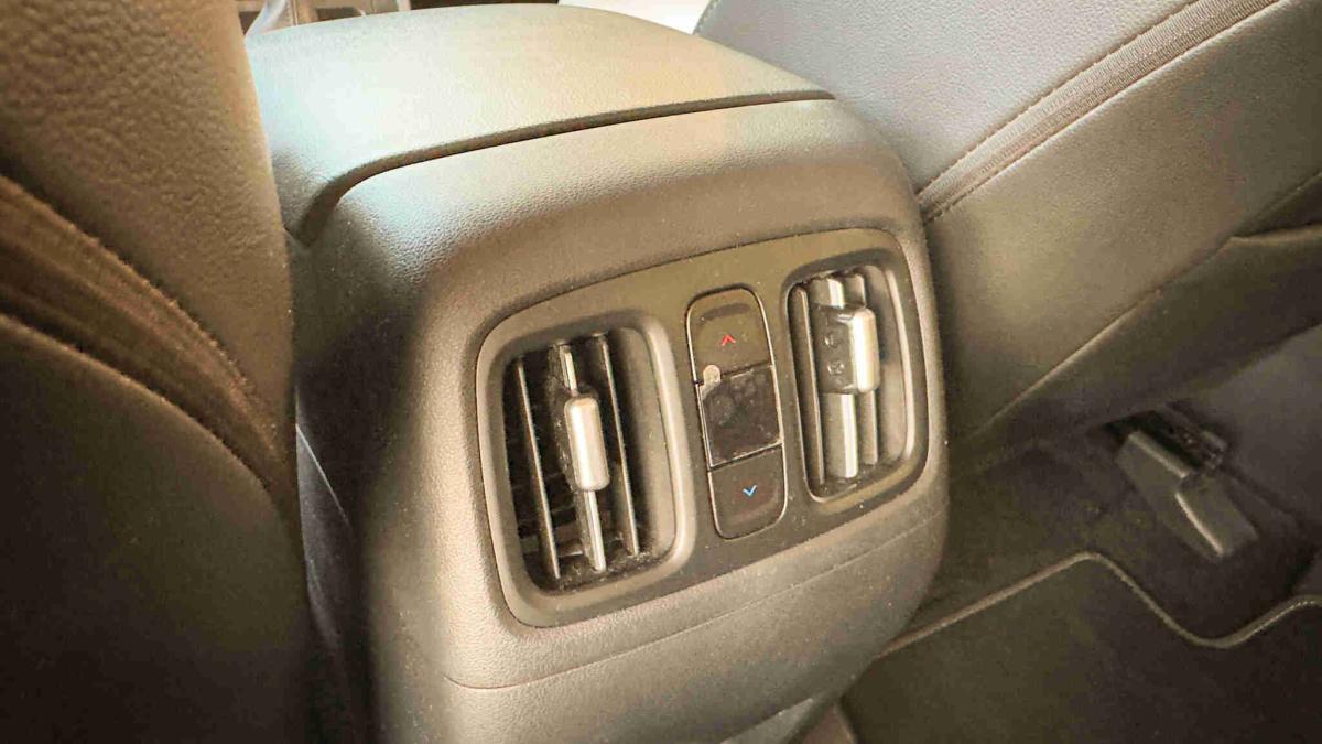 hyundai-tucson-2023-diesel-1598cc