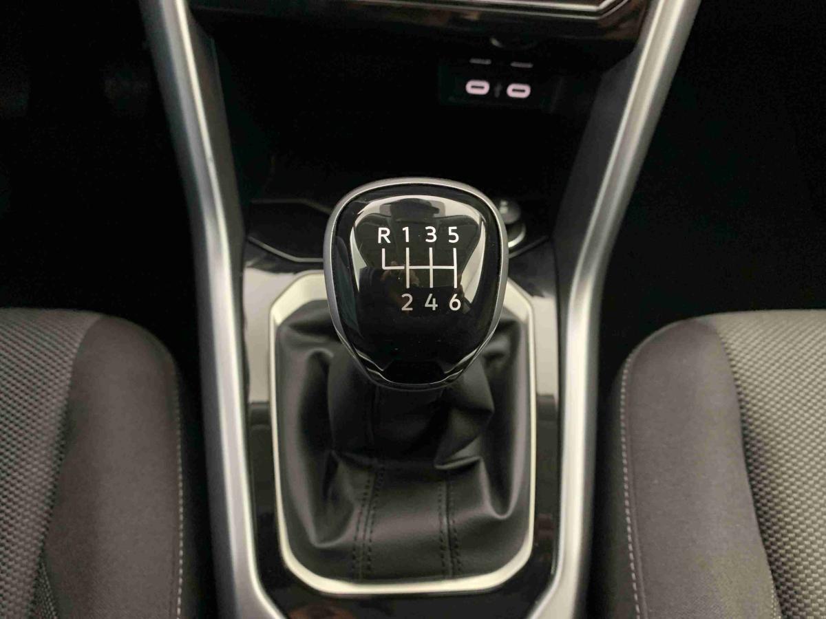 volkswagen-t-roc-2024-gasolina-999cc