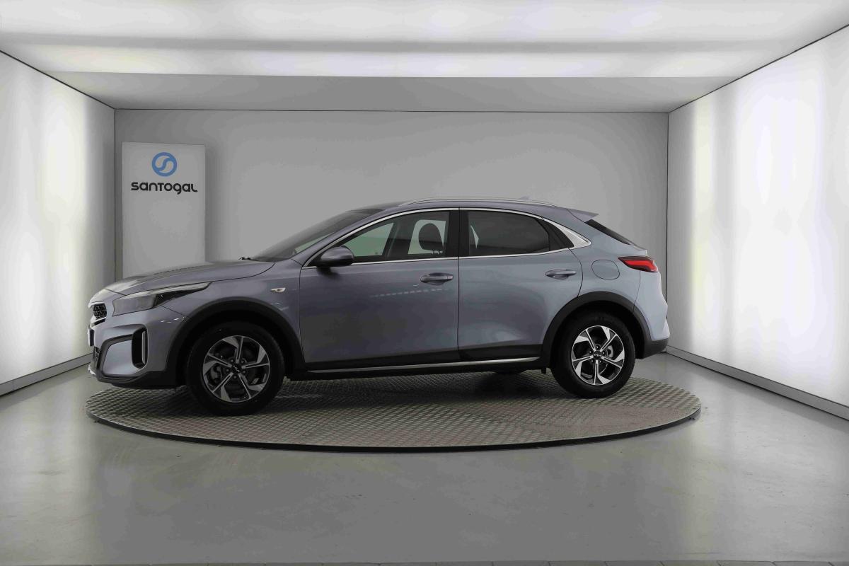kia-xceed-2025-gasolina-998cc