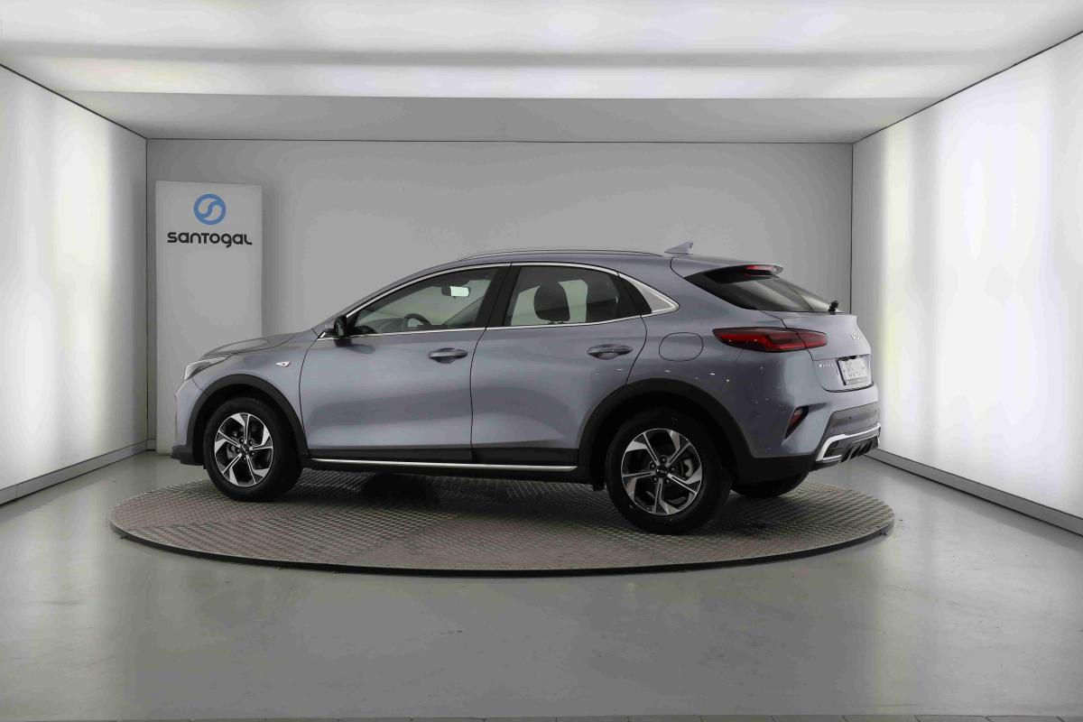 kia-xceed-2025-gasolina-998cc
