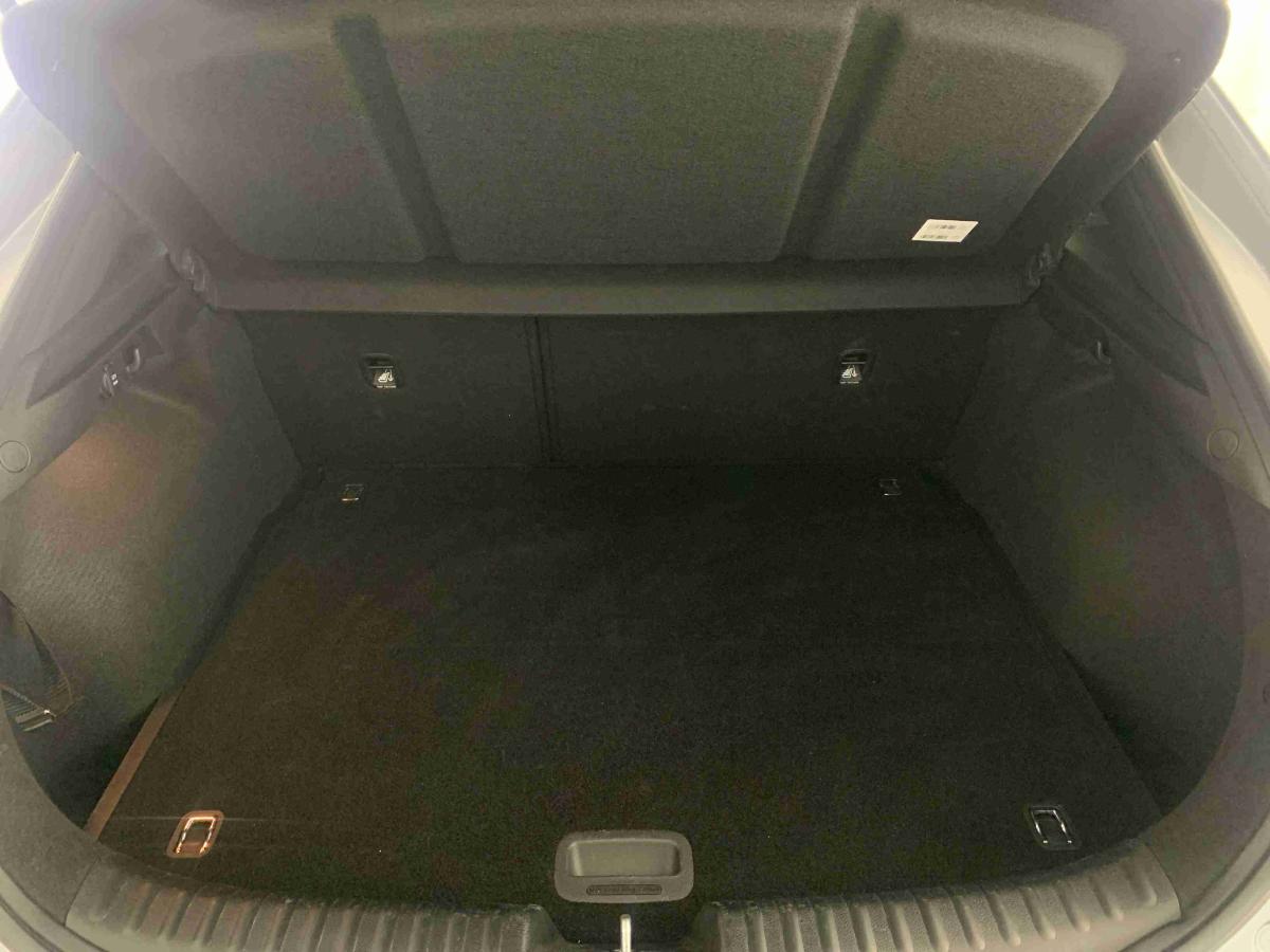 kia-xceed-2025-gasolina-998cc