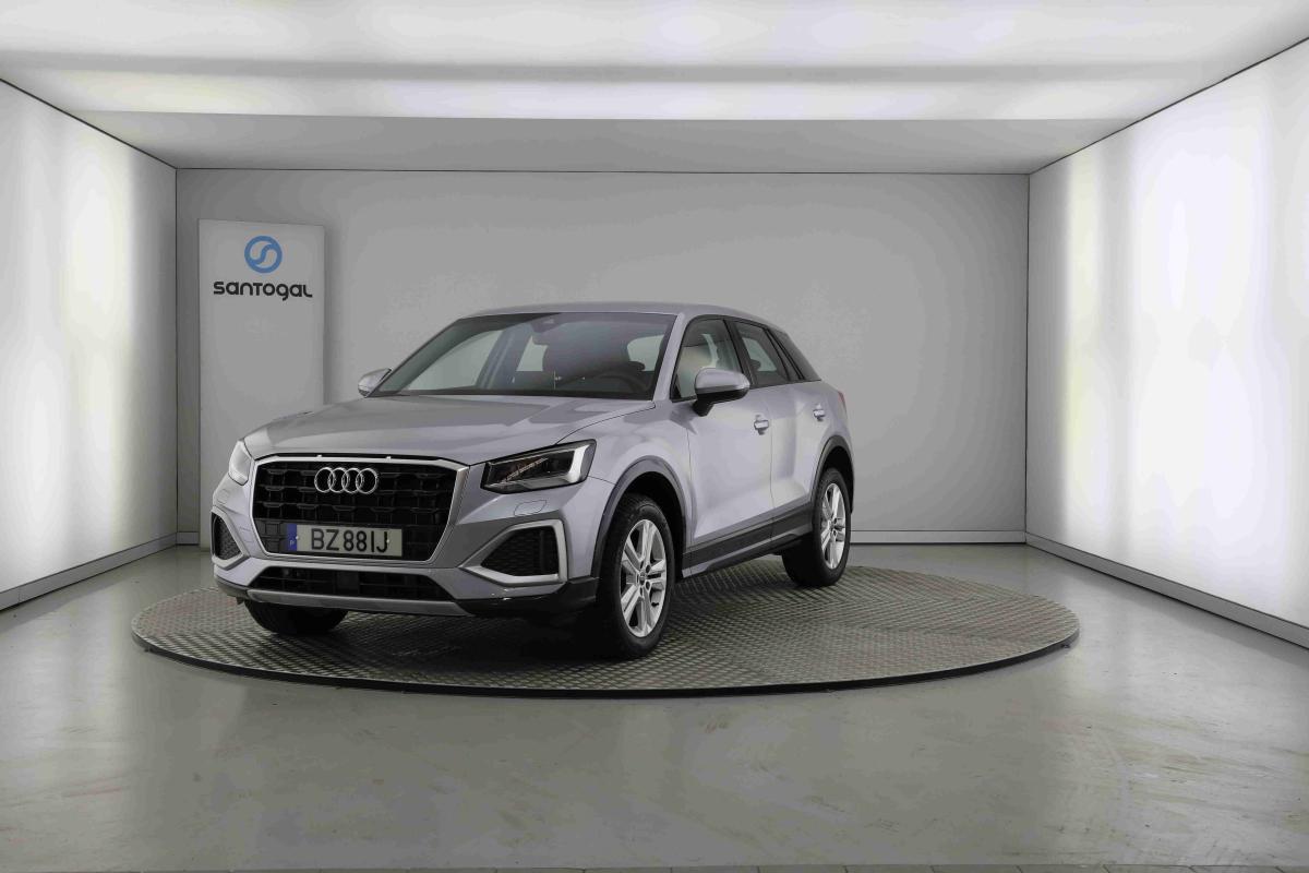 audi-q2-2025-gasolina-999cc