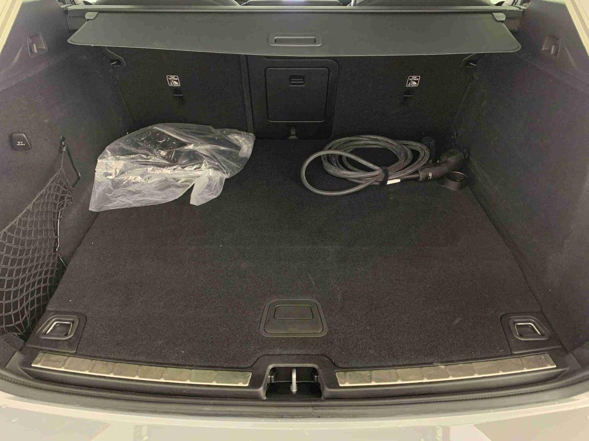 volvo-xc60-2025-hibrido-1969cc