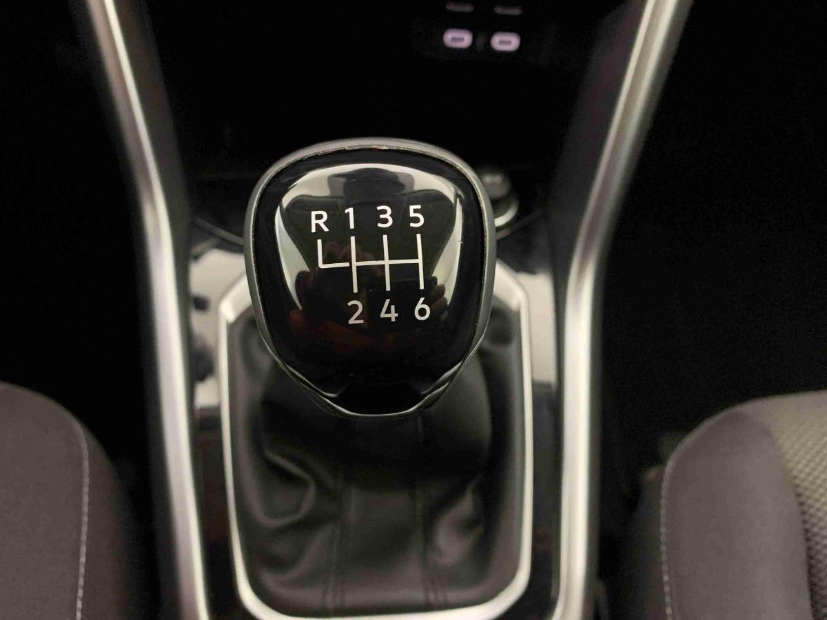 volkswagen-t-roc-2024-gasolina-999cc