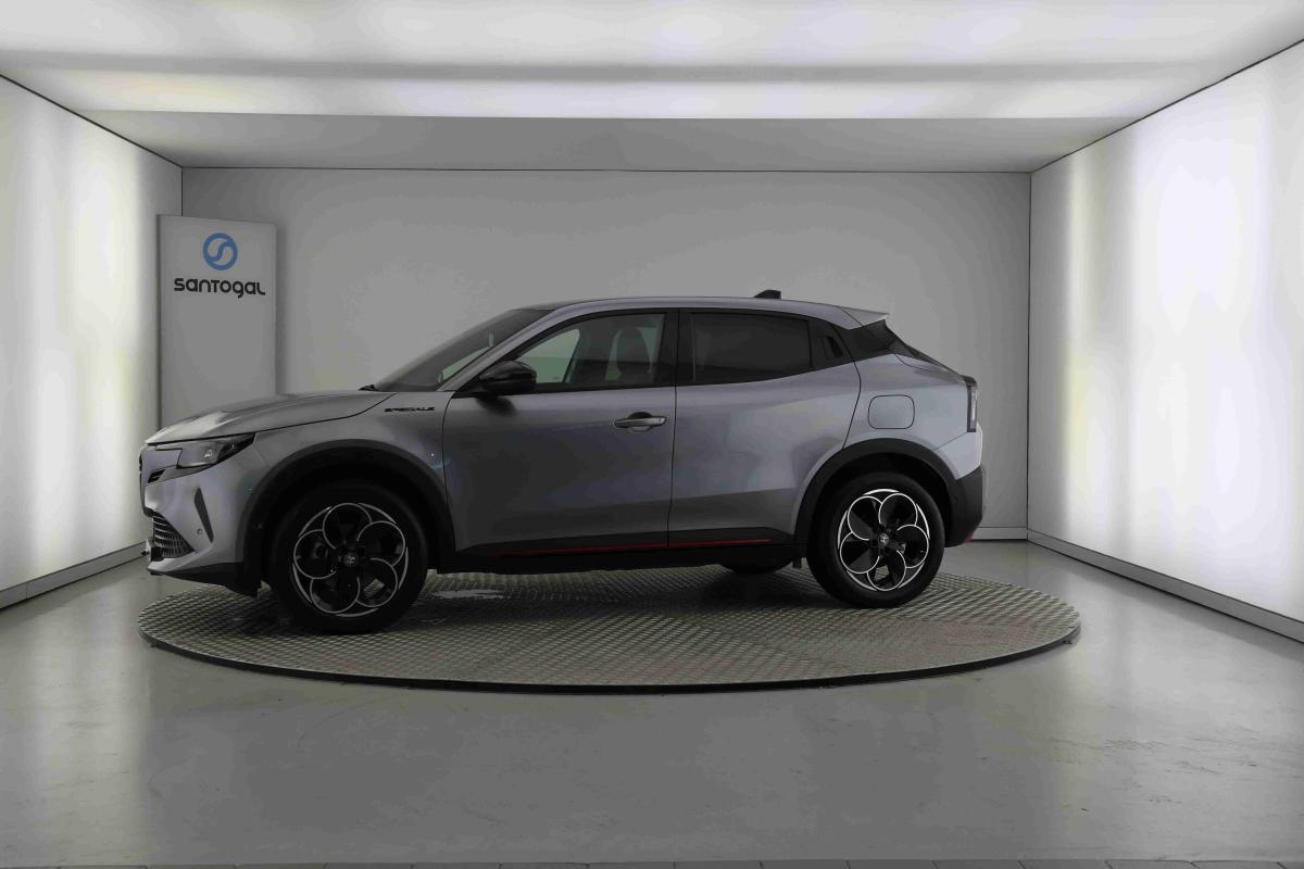 alfa-romeo-junior-2025-eletrico-0cc