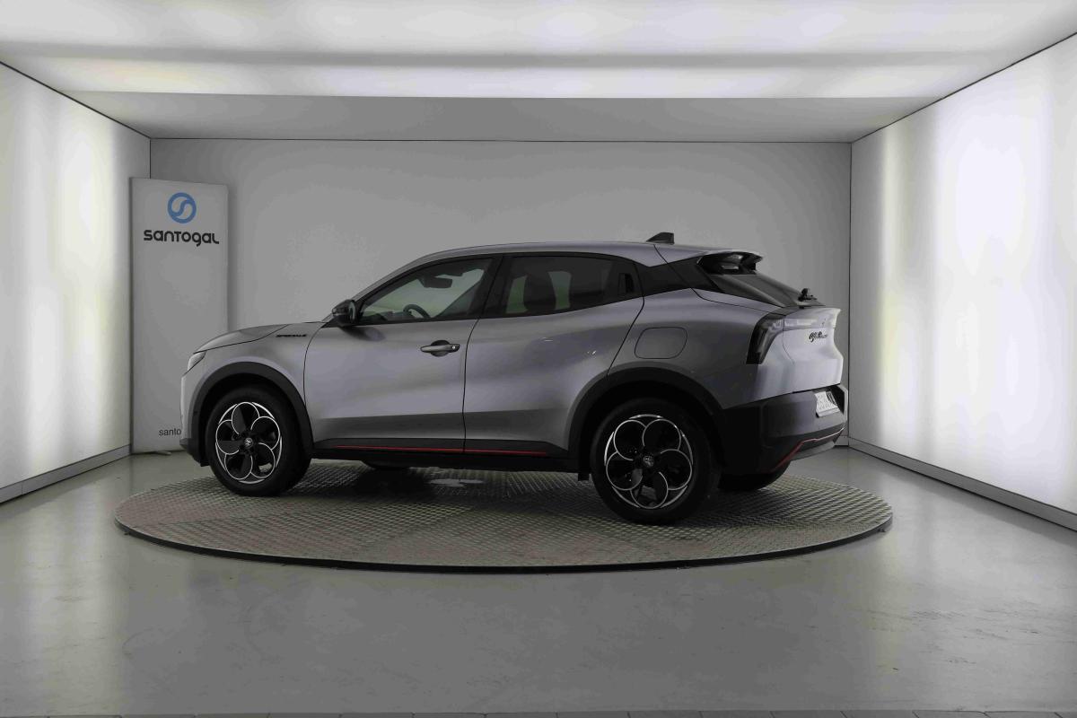 alfa-romeo-junior-2025-eletrico-0cc