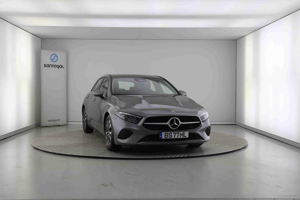 mercedes-benz-200-2025-gasolina-1332cc