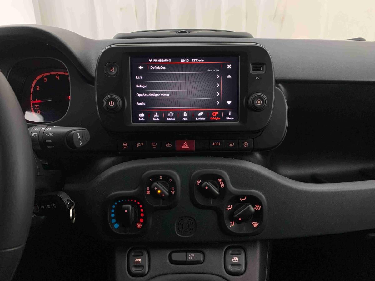 fiat-panda-2024-gasolina-999cc