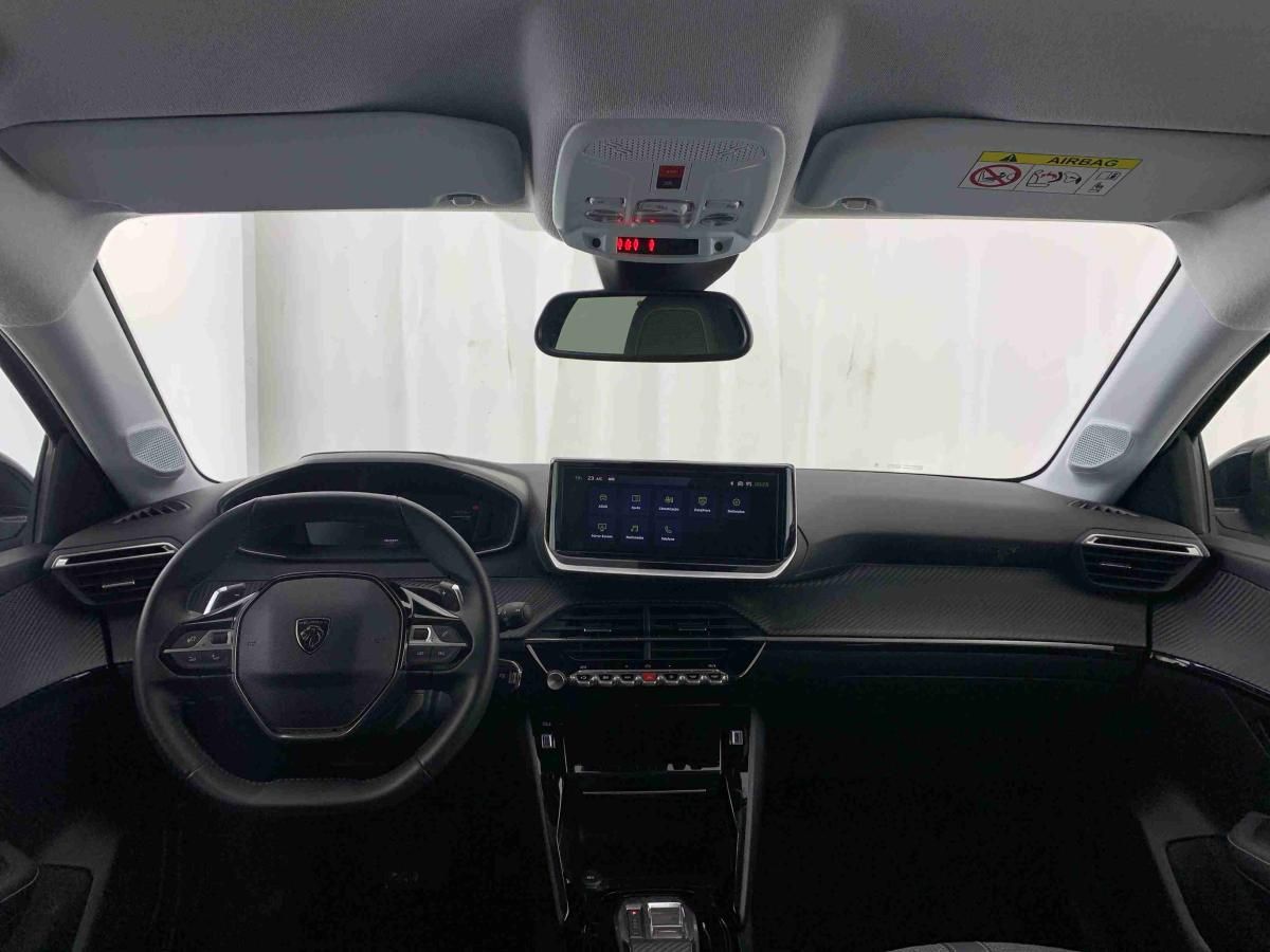 peugeot-208-2025-gasolina-1199cc
