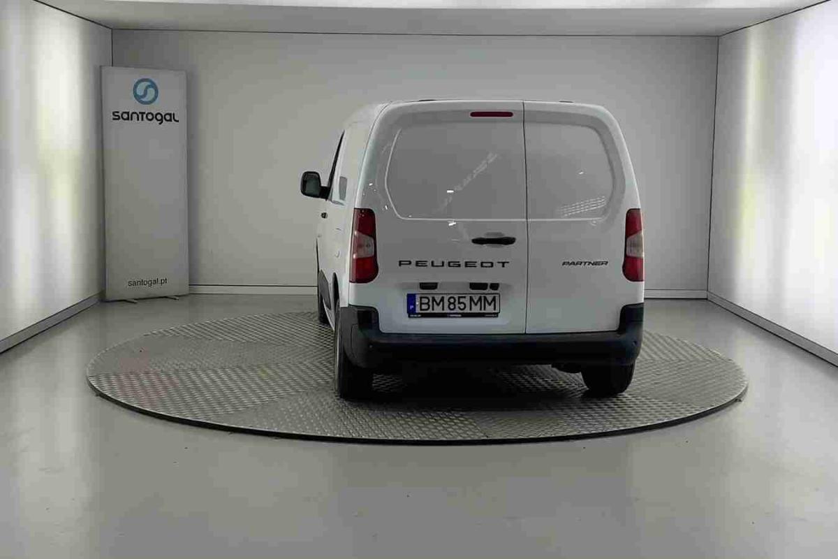 peugeot-partner-2024-diesel-1499cc