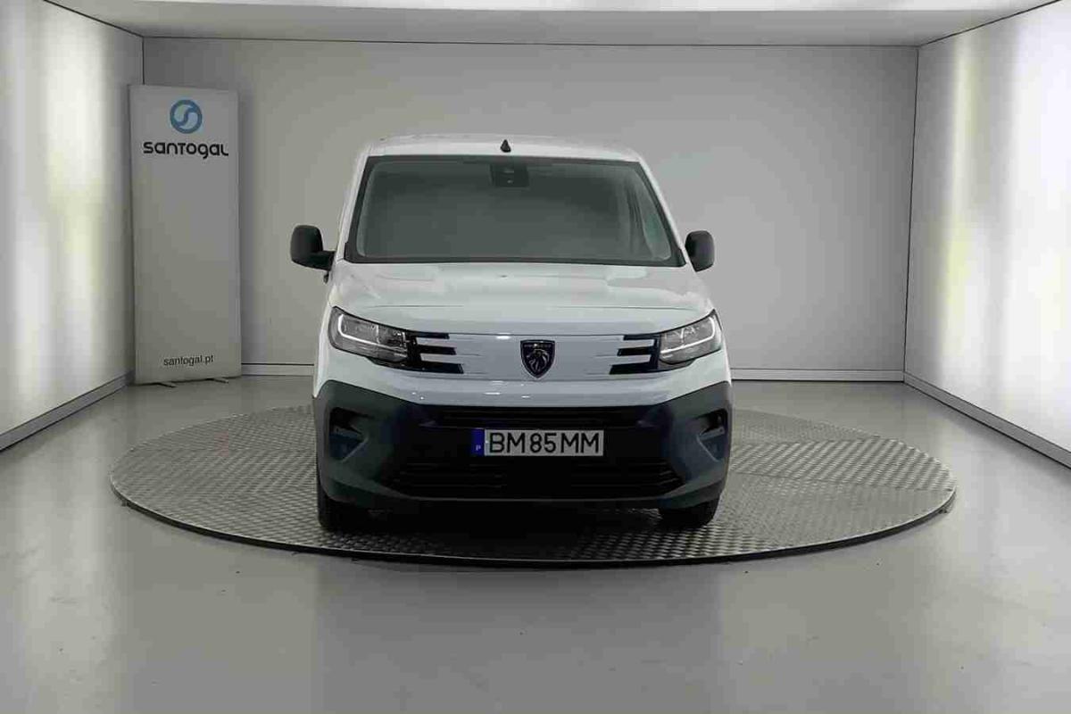 peugeot-partner-2024-diesel-1499cc