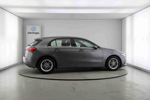 mercedes-benz-180-2019-diesel-1461cc