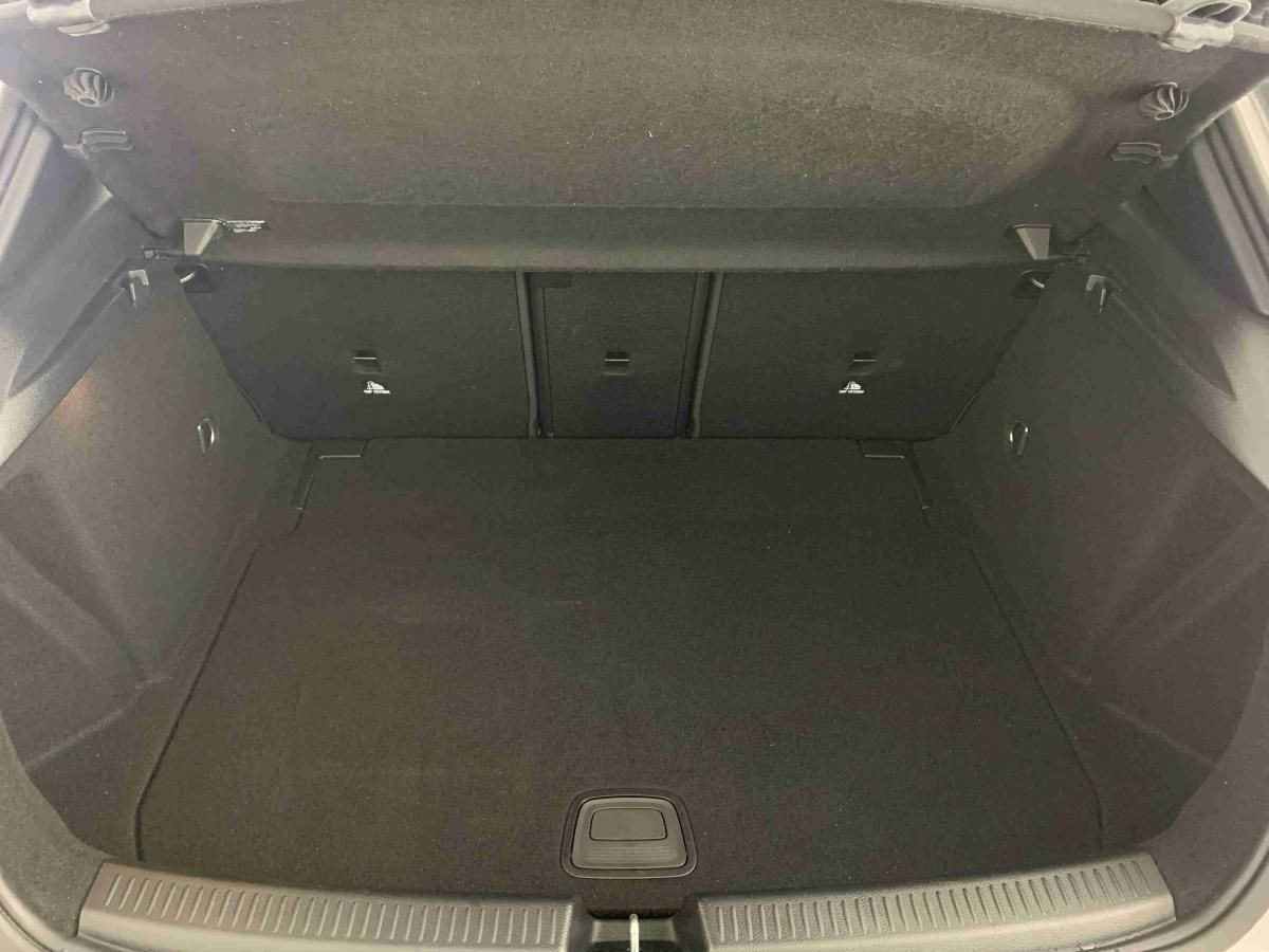 mercedes-benz-180-2019-diesel-1461cc