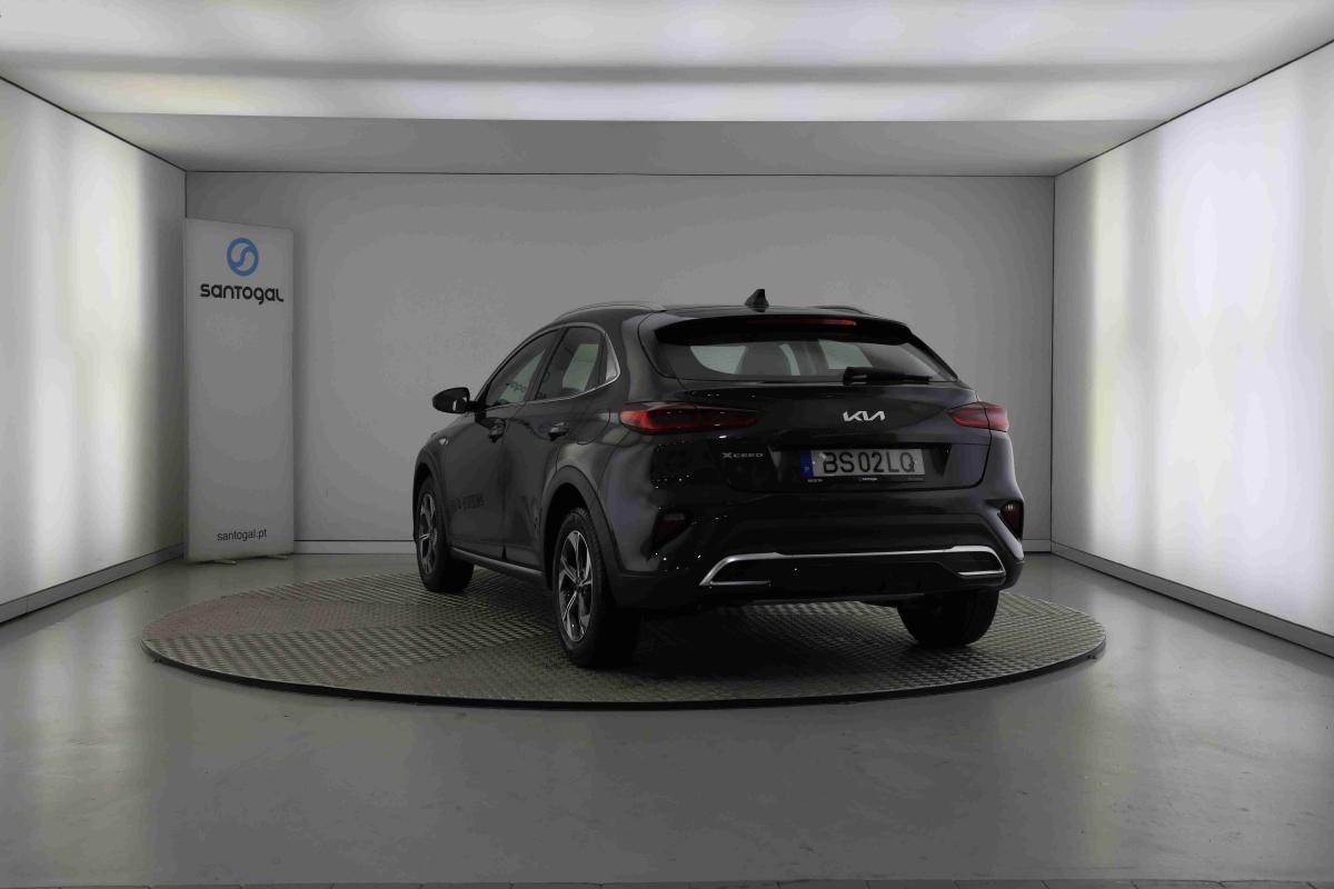 kia-xceed-2025-gasolina-998cc