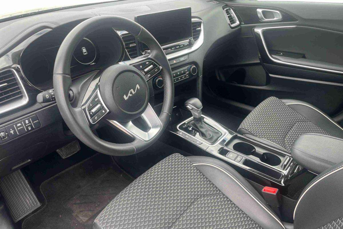 kia-xceed-2025-gasolina-1482cc