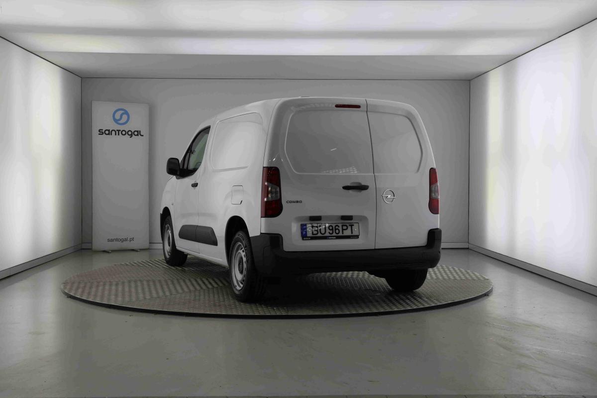 opel-combo-2025-diesel-1499cc