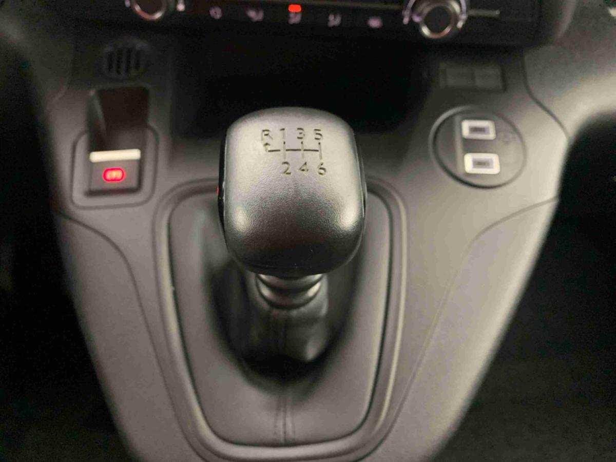 opel-combo-2025-diesel-1499cc