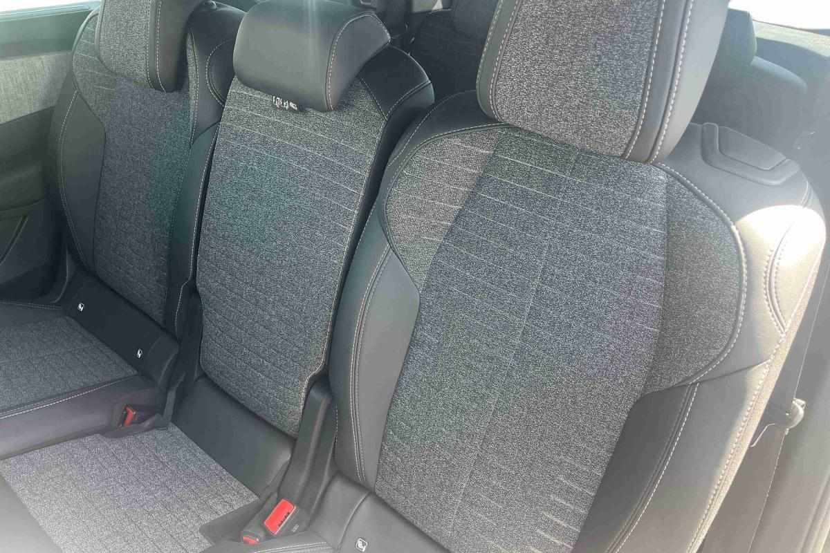 peugeot-5008-2025-gasolina-1199cc