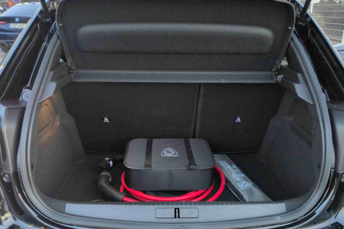 peugeot-e-208-2025-eletrico-0cc