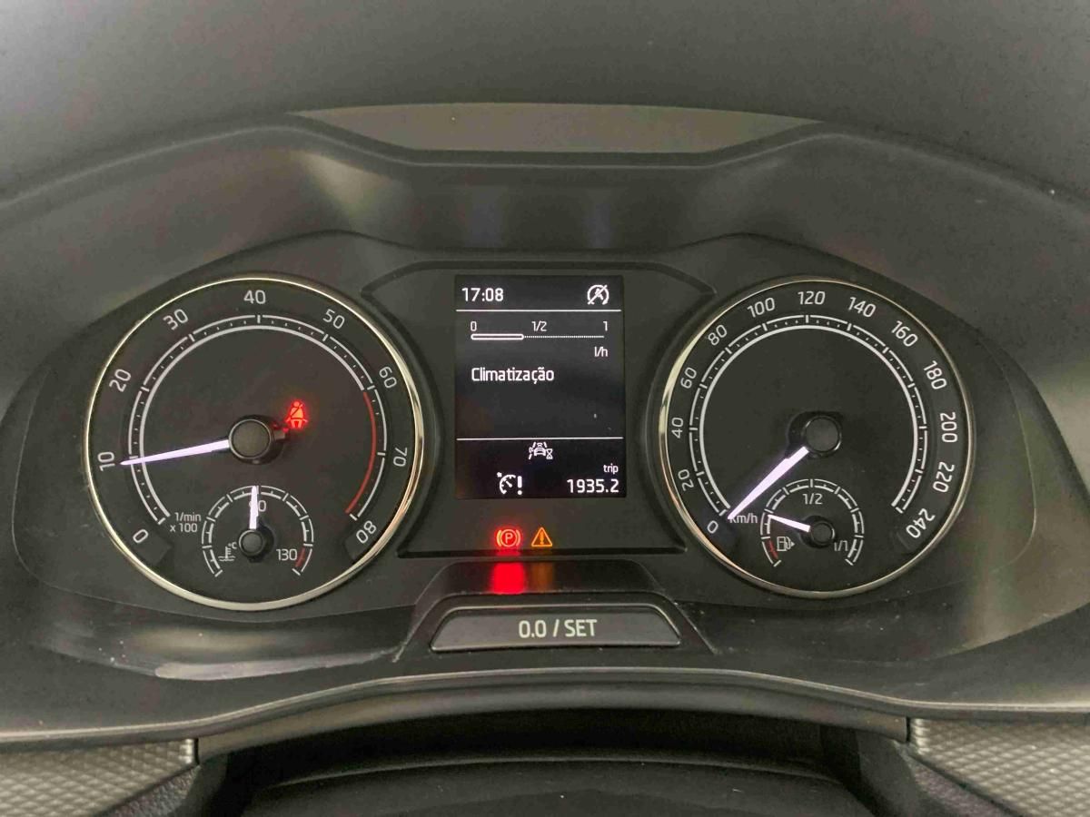 skoda-kamiq-2021-gasolina-999cc