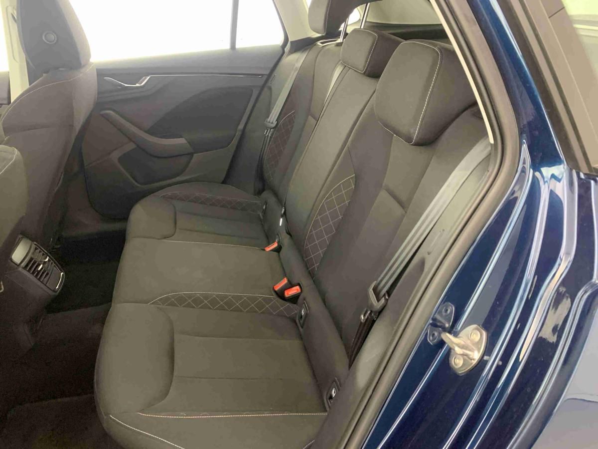 skoda-kamiq-2021-gasolina-999cc