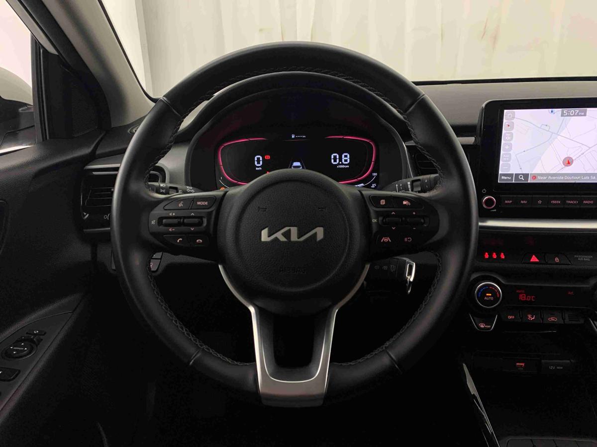 kia-stonic-2025-gasolina-998cc