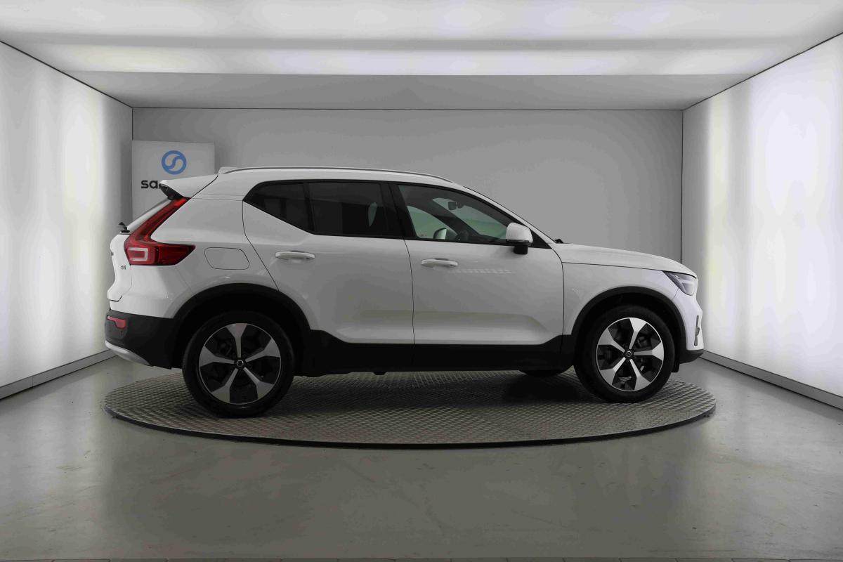 volvo-xc40-2025-gasolina-1969cc