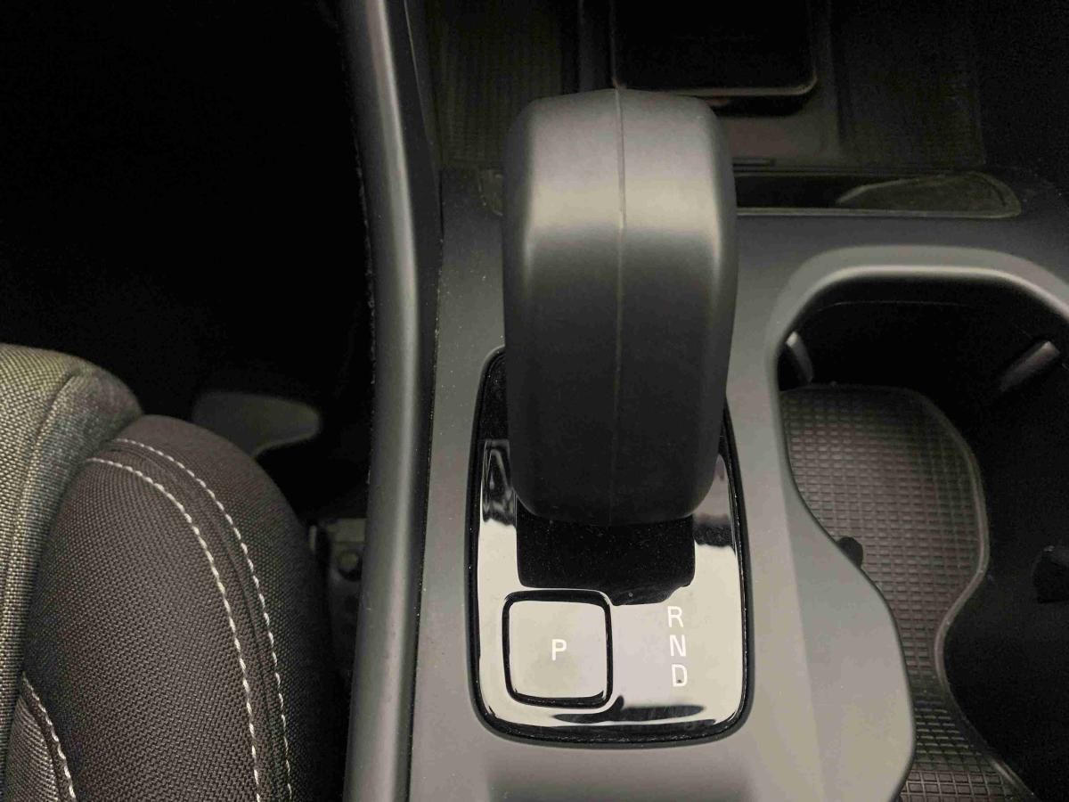 volvo-xc40-2025-gasolina-1969cc