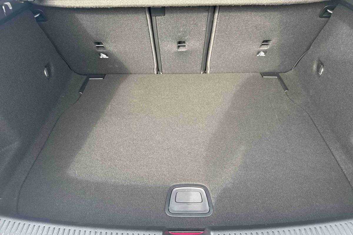 mercedes-benz-200-2020-gasolina-1332cc