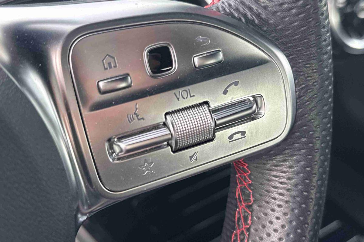 mercedes-benz-200-2020-gasolina-1332cc