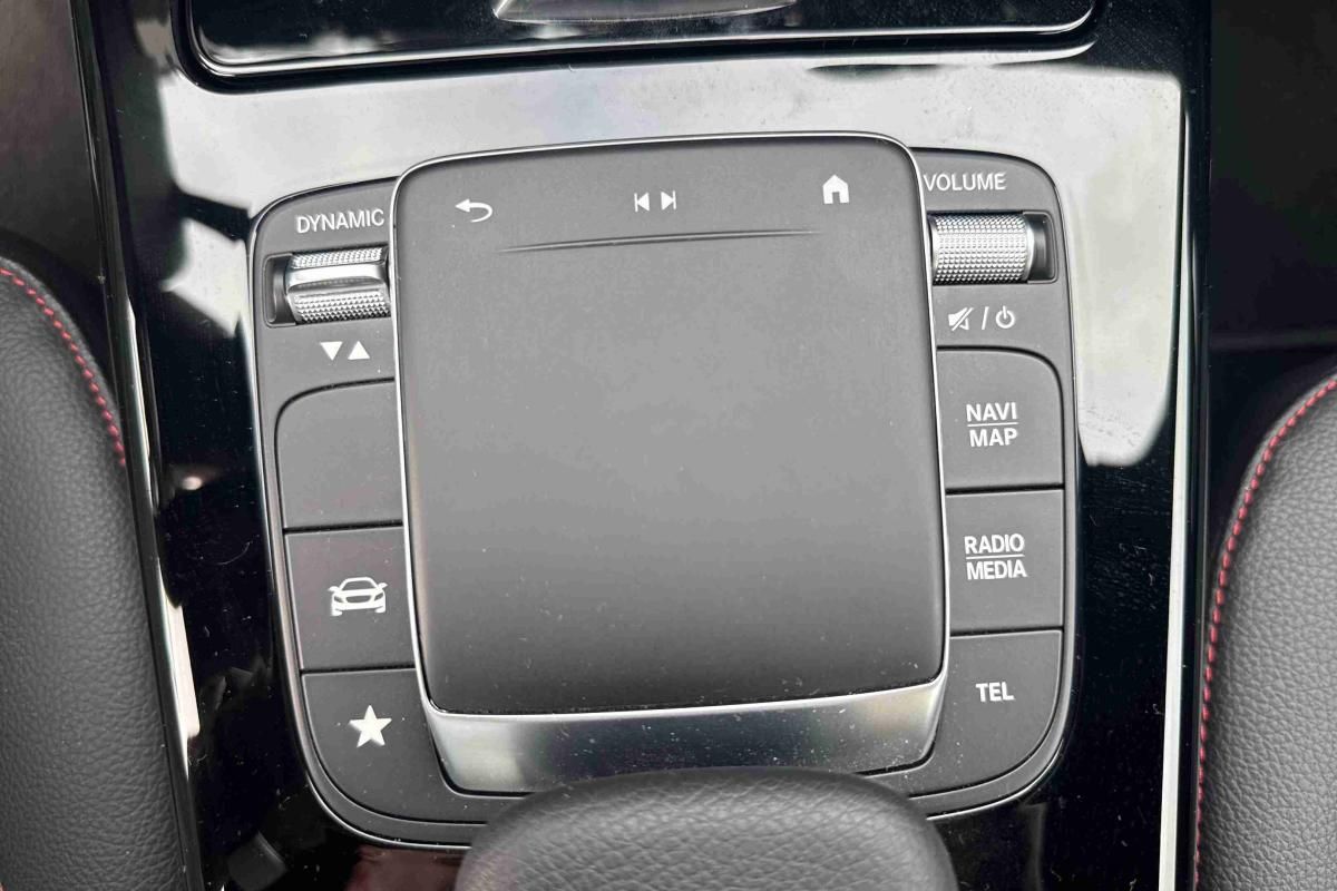 mercedes-benz-200-2020-gasolina-1332cc