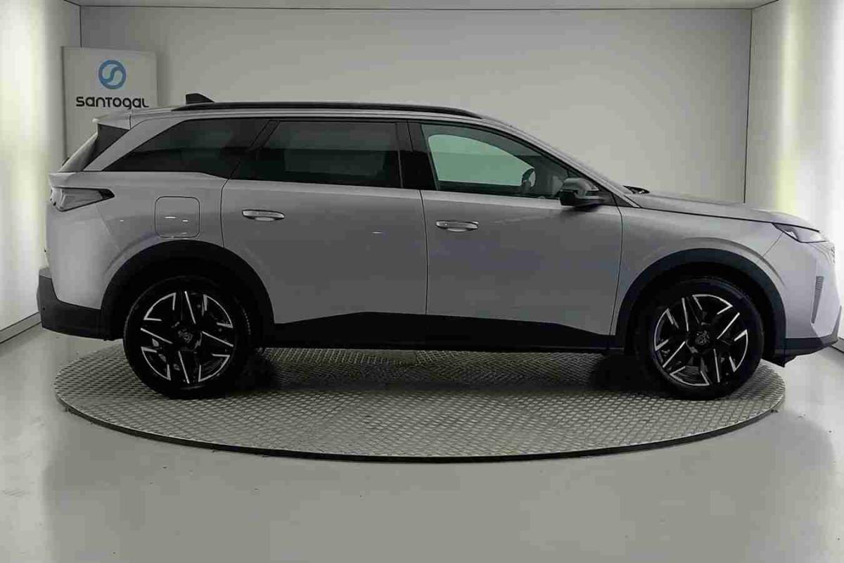 peugeot-5008-2025-gasolina-1199cc