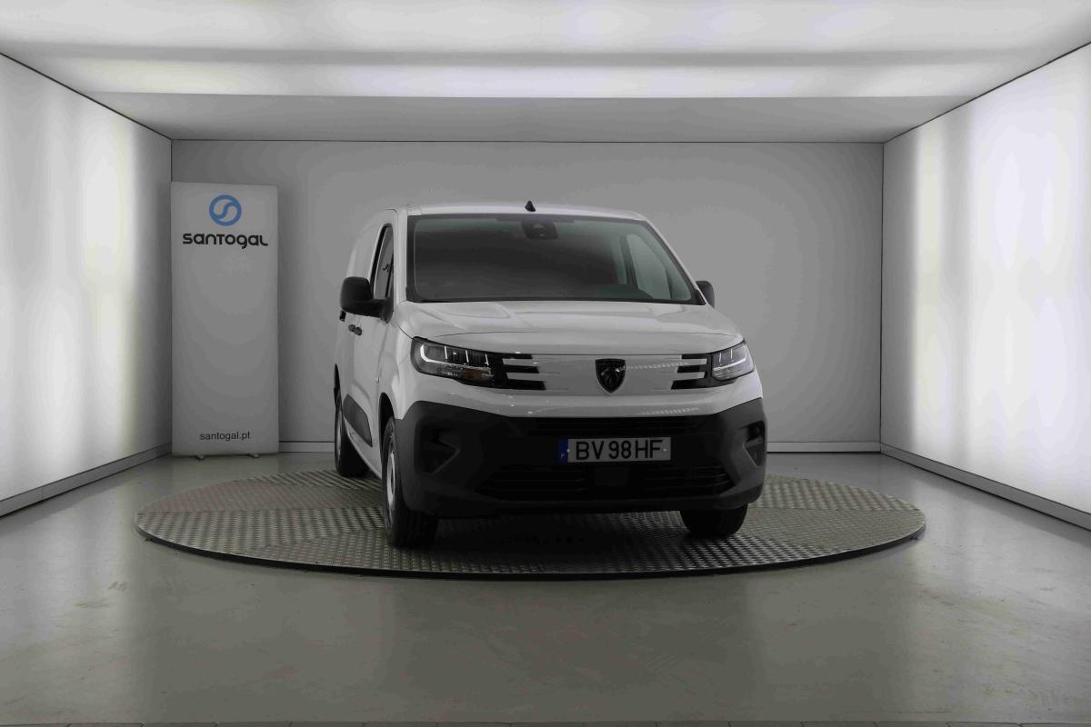 peugeot-partner-2025-diesel-1499cc