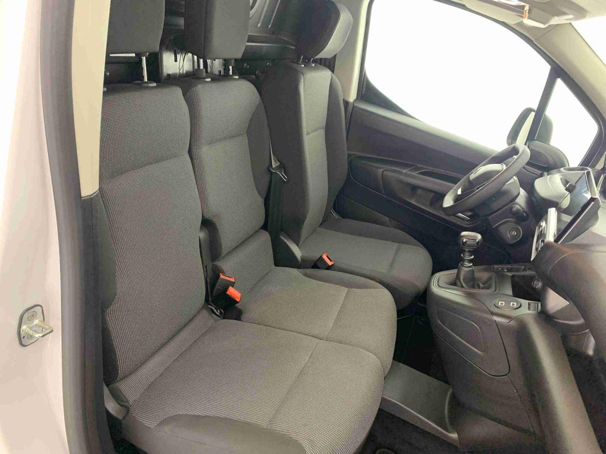 peugeot-partner-2025-diesel-1499cc