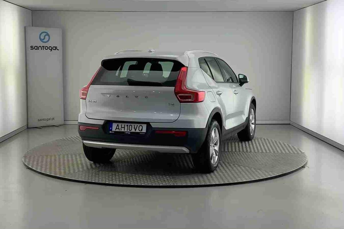 volvo-xc40-2021-gasolina-1477cc
